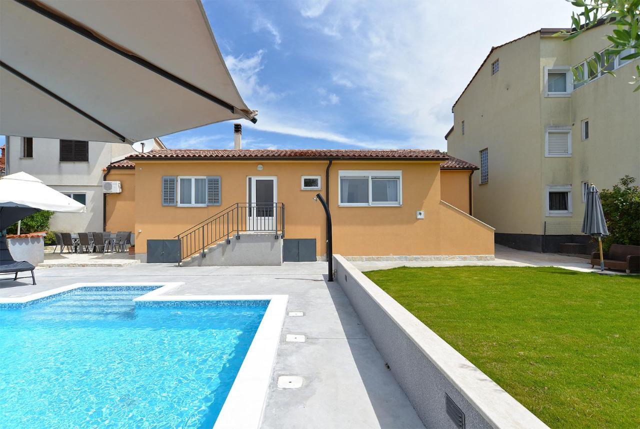 House Dragan 1231 Pula Exterior foto