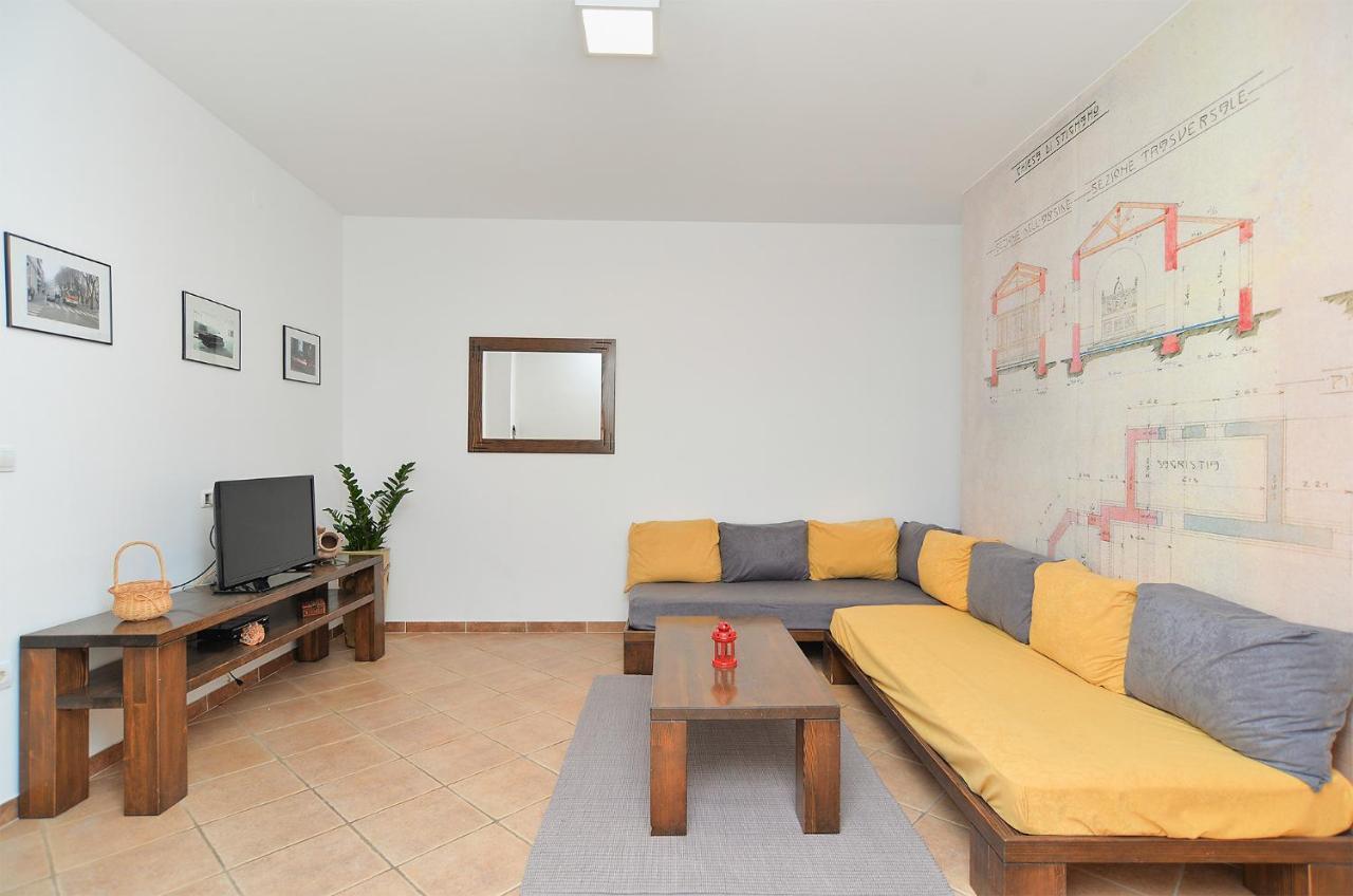 House Dragan 1231 Pula Exterior foto