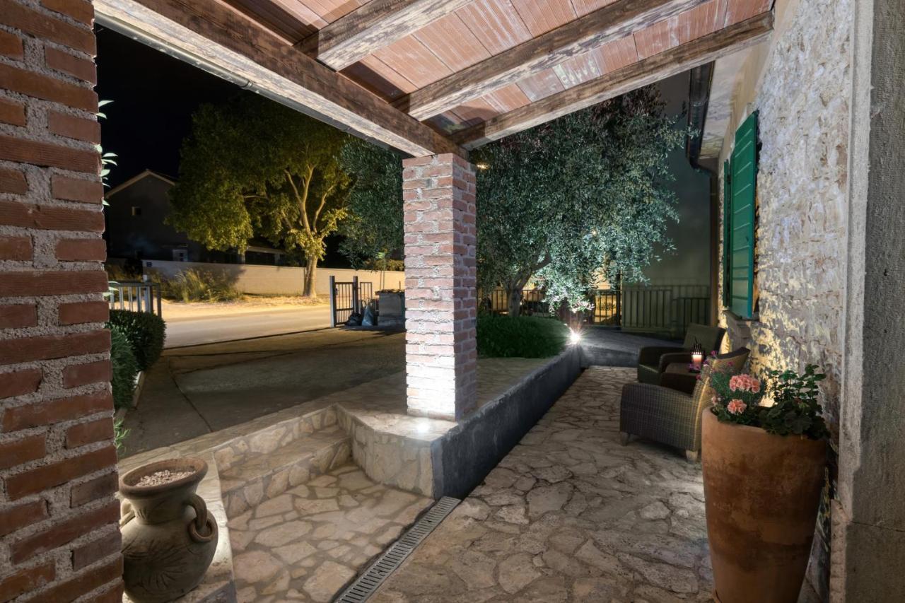 House Dragan 1231 Pula Exterior foto